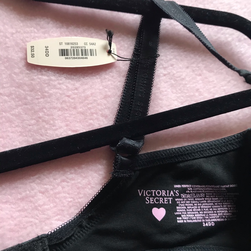 Victoria’s Secret Black bra 34 DD NWT